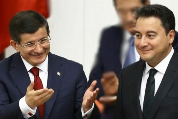 Fehmi Koru: Davutoğlu işte bunu yapmamalıydı..!