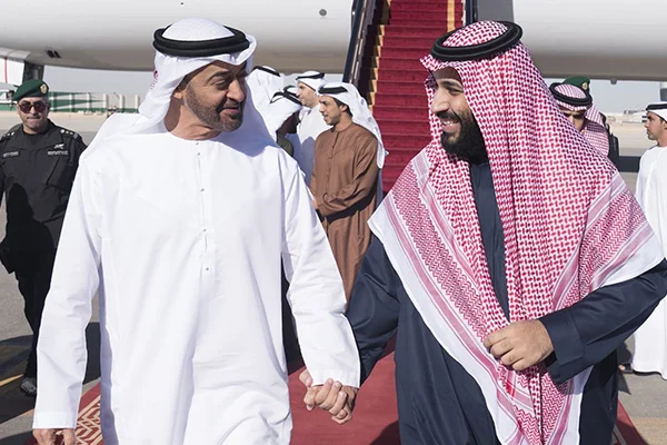 Fransız Le Monde: Yemen'de Suudi- BAE koalisyonu dağılıyor!