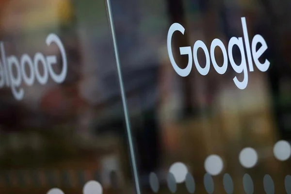 Google, BAE'li şirket tarafından onaylanmış internet sitelerini engelleyecek