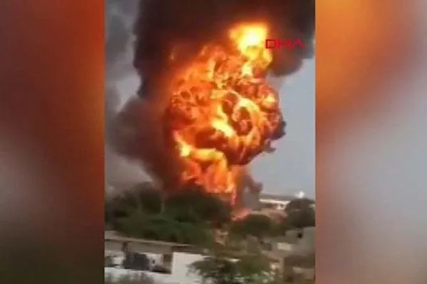 Hindistan'da kimya fabrikasında yangın: 10 ölü