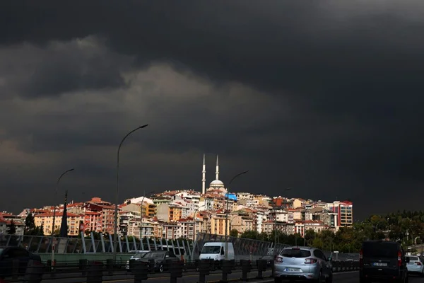 İstanbul'da nem oranı yüzde 86'ya ulaştı