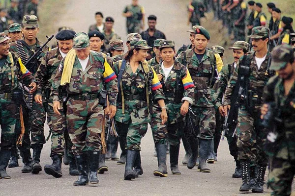 Kolombiya'dan Venezuela'ya FARC'a destek suçlaması