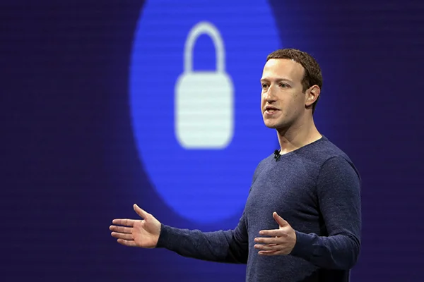 "Mark Zuckerberg, dünyanın en tehlikeli insanı!"