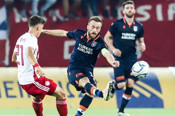 Medipol Başakşehir yoluna UEFA Avrupa Ligi'nde devam edecek