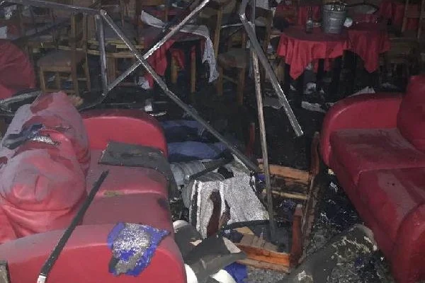 Meksika'da silahlı ve molotoflu saldırı: 23 kişi öldü