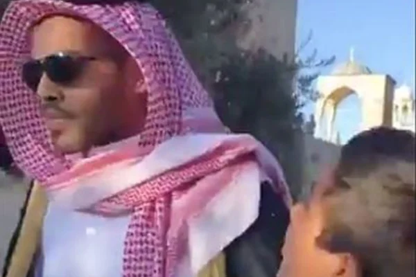 Mescid-i Aksa'dan kovulan Suudi gazeteci, İsraillileri Suudi Arabistan'a davet etti!