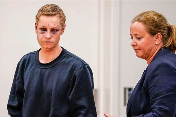 Norveç'teki cami saldırganı mahkemeye çıkarıldı