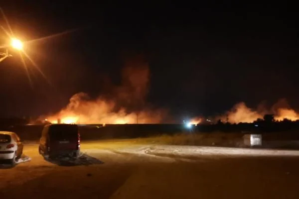 Nusaybin'de eski gümrük kapısında yangın