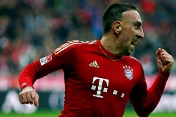 Ribery'den büyük sürpriz! İmzayı atıyor