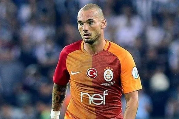 Sneijder futbol kariyerini sonlandırdı