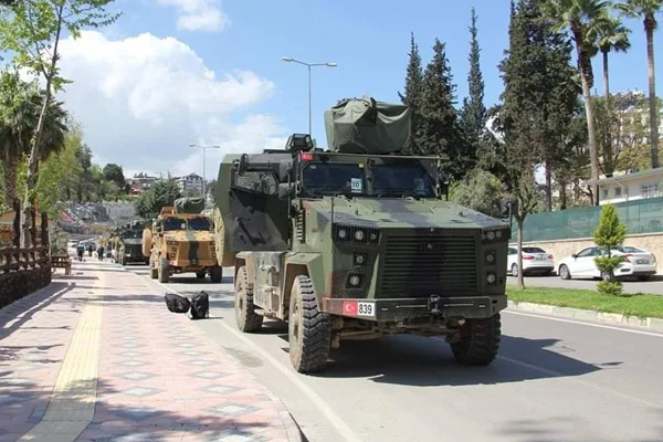 Suriye sınırına askeri sevkiyat