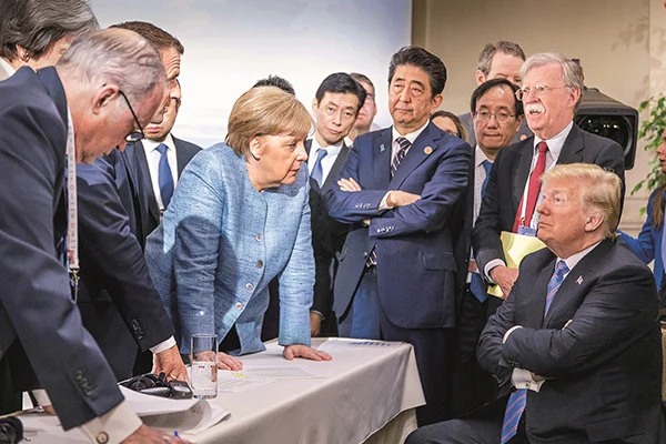 Trump, binlerce IŞİD savaşçısını, 'Avrupa'ya salmakla tehdit etti!