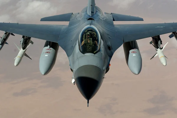 Trump yönetimi Tayvan'a F-16 satacak