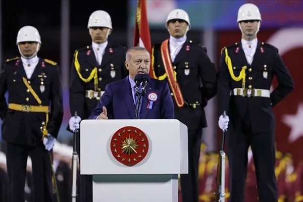 'Türkiye şehitler verirken, konforlu dünyalarından ahkam kesenlerin sözüne göre hareket edecek değiliz'