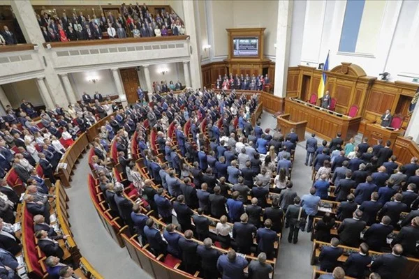 Ukrayna'da yeni başbakan belli oldu