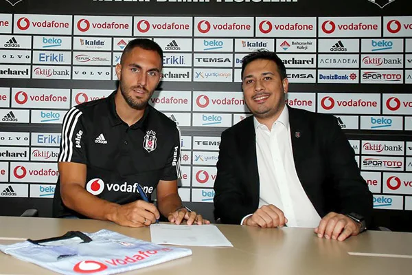 Victor Ruiz resmen Beşiktaş'ta