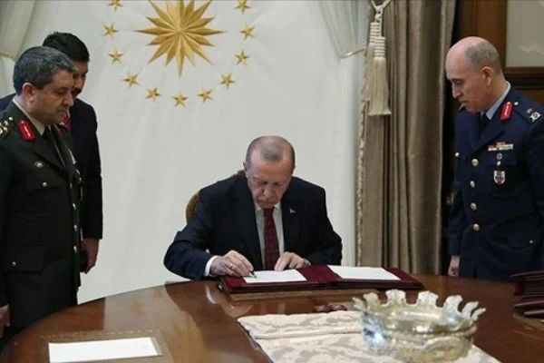 YAŞ kararları açıklandı
