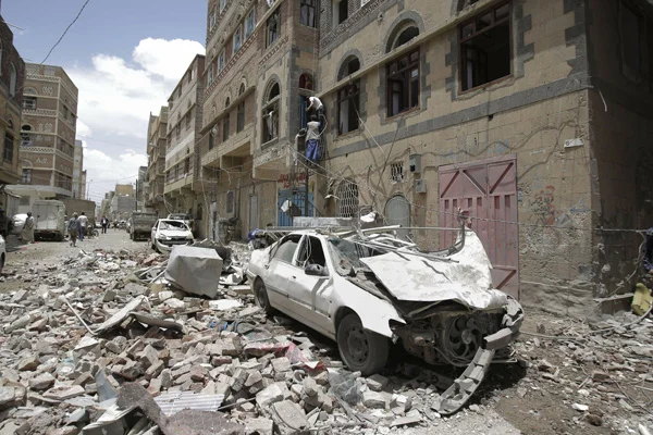 Yemen'de Aden ve Lahic emniyet müdürleri görevden alındı