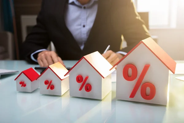 3 kamu bankasından mevcut konut kredilerinde faiz indirimi