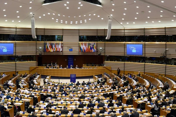 AB Komisyonunun yeni üyeleri belli oldu