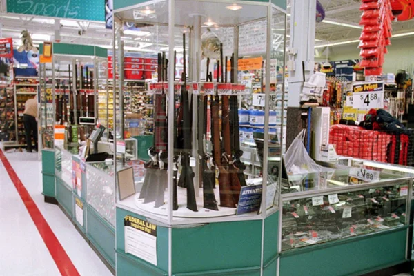 ABD'li şirket Walmart'tan silah satışlarını durdurma kararı
