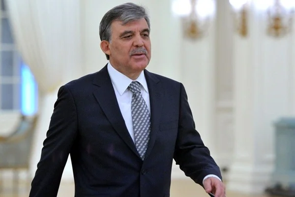 'Abdullah Gül 3 bakan ile görüştü' iddiası