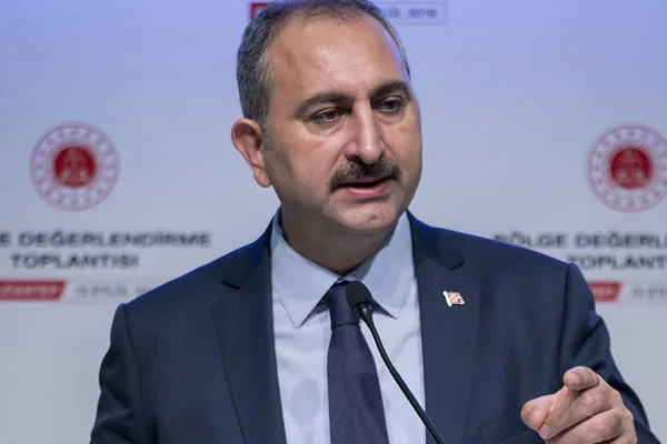 'Adalet Bakanı, FETÖ açıklamasının ardından Erdoğan'la görüştü'
