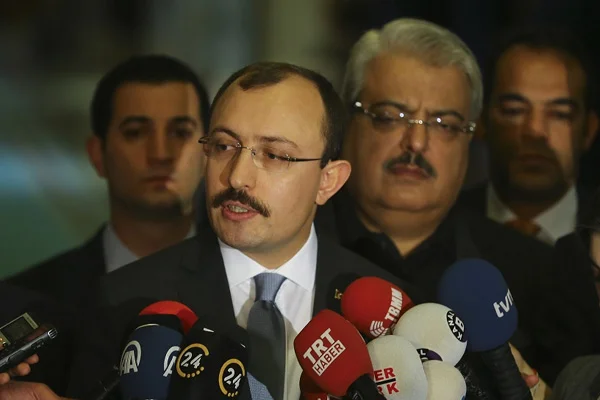Ak Parti yeni yargı paketini Meclis'e sundu
