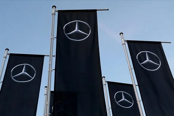 Alman otomobil devi Daimler'e 870 milyon avro para cezası