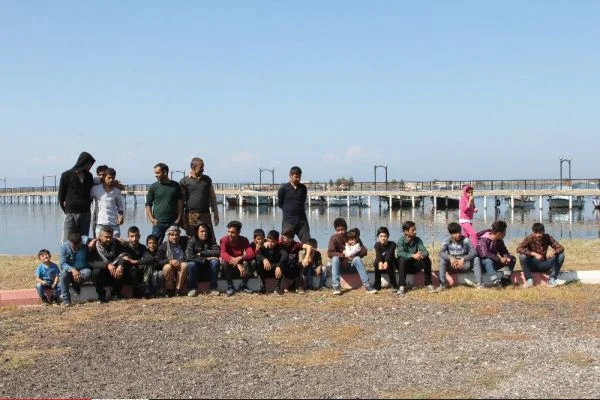 Ayvalık'ta 92 göçmen yakalandı