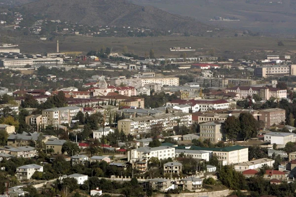 Azerbaycan'dan Ermenistan'a 'Dağlık Karabağ' çağrısı