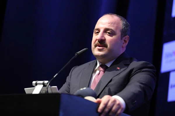 Bakan Varank'tan KOBİ'lere tarihi çağrı