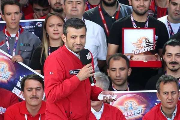 Bayraktar: 1,5 milyonu da aştık ve dünya rekoru kırdık