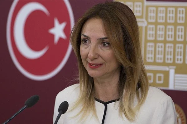 CHP Nazlıaka'yı affetti
