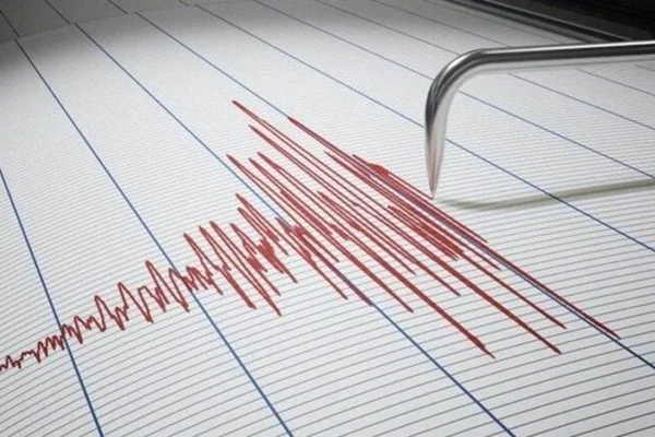 Endonezya'da 6,8 büyüklüğünde deprem