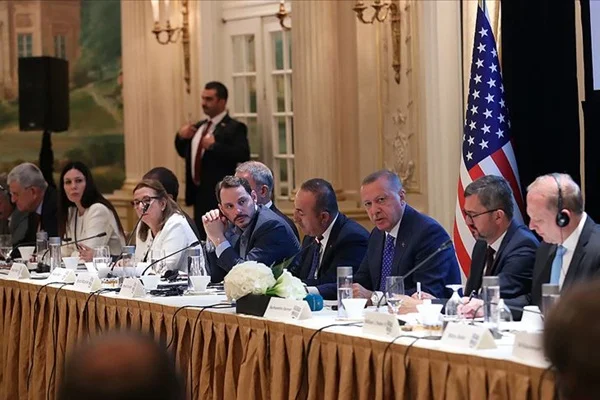 Erdoğan Doğu-Batı Enstitüsünce düzenlenen toplantıya katıldı