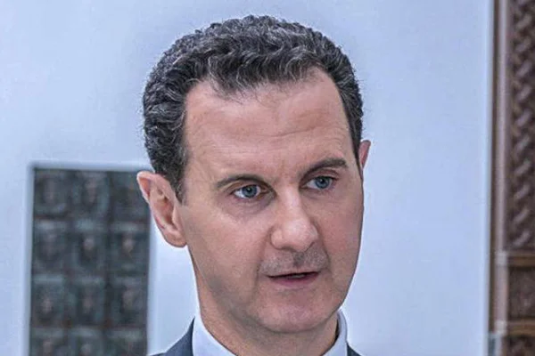 Esed, üç kuzenini evde hapsetti!