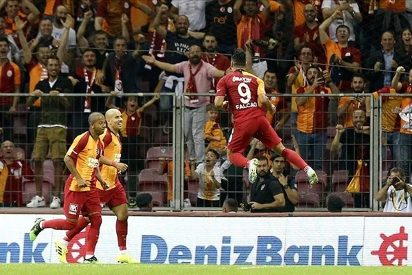 Falcao ilk maçında golünü attı, G.Saray kazandı