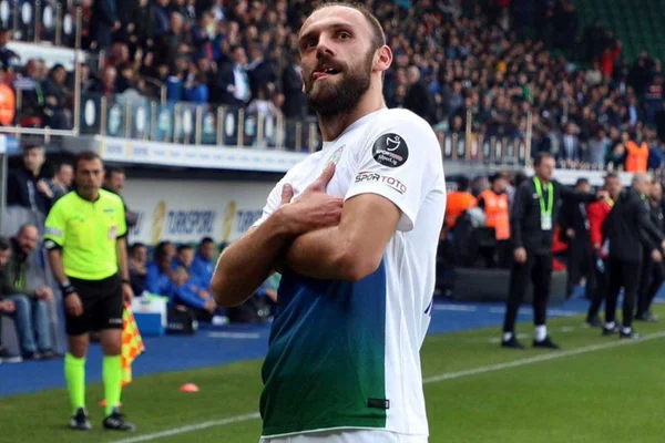 Giresunspor'un eski başkanı Bozbağ'dan Vedat Muriç açıklaması: Milli Takım için yalvardım