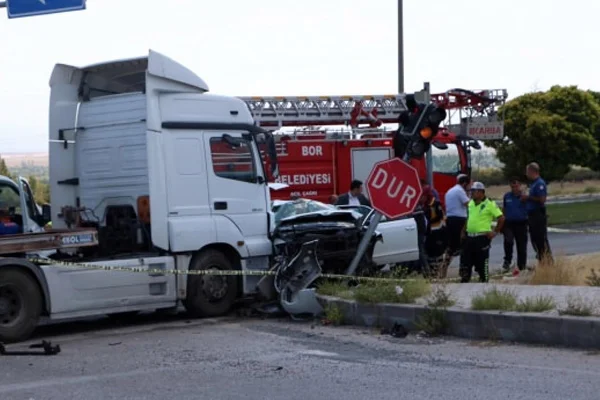 Hatay Emniyet Müdürü kaza geçirdi: Ölü ve yaralılar var