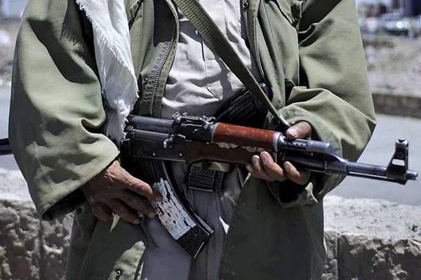Husiler yine S. Arabistan'a saldırdı: Ölü ve yaralılar var