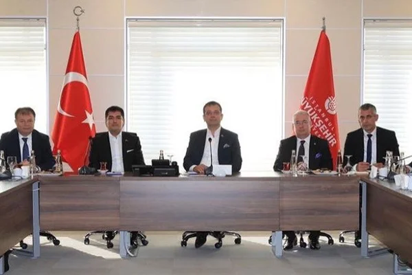 İmamoğlu'ndan İYİ Parti'ye 'ittifak' ziyareti