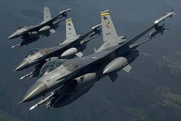 Irak'ın kuzeyinde iki terörist etkisiz hale getirildi