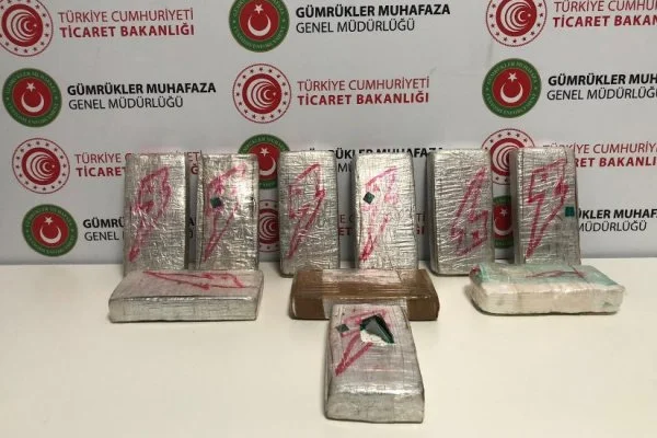 İstanbul Havalimanı'nda 13 kilo kokain bulundu
