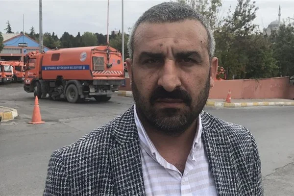 Kamyonla darbecilerin yolunu kapatan şef işten çıkarıldı