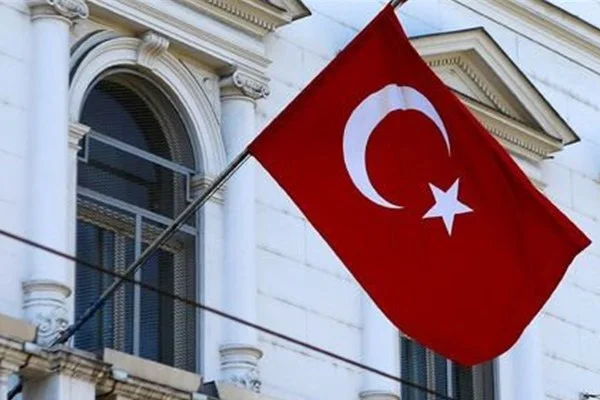 Lübnan'da Türk Büyükelçiliği'ne saldırı