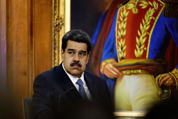 Maduro'dan orduya Kolombiya talimatı