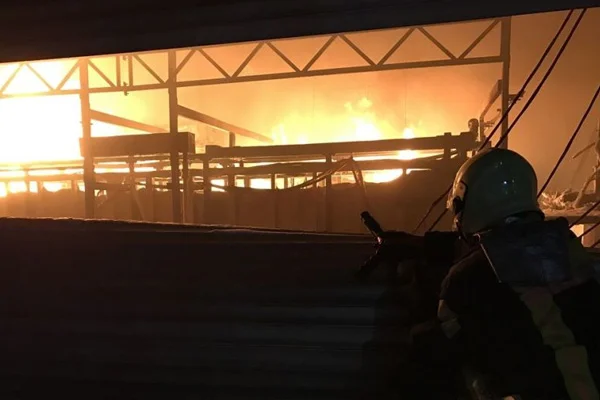 Manisa'da fabrika yangını