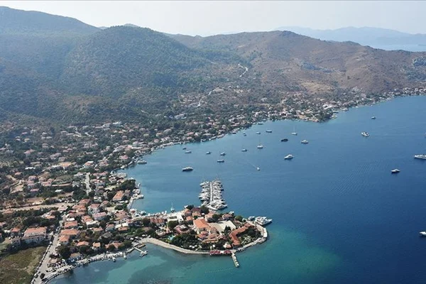 Marmaris'te kaçak yapıların yıkımına 15 Ekim'de başlanacak