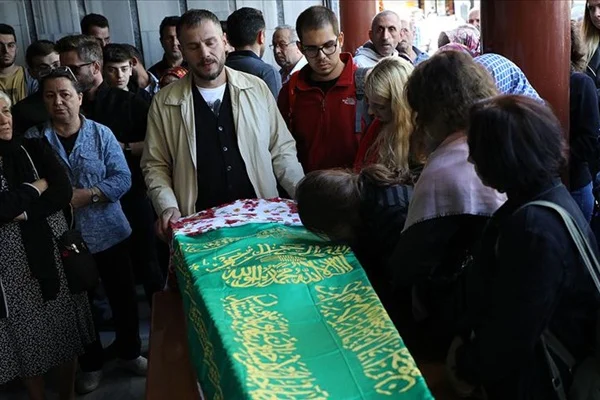 Neslican Tay son yolculuğuna uğurlandı